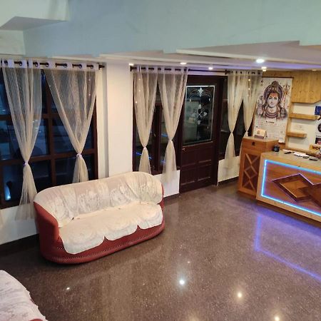Hotel Vansh Касол Екстериор снимка