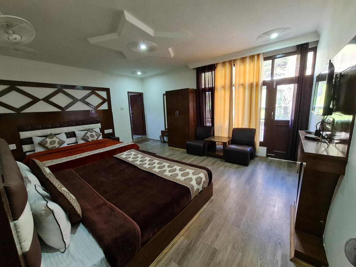 Hotel Vansh Касол Екстериор снимка
